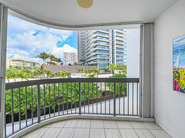 812 N Ocean Blvd 202, Pompano Beach FL 33062