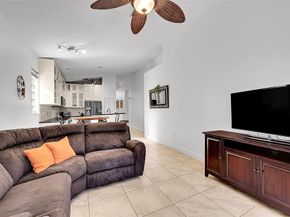 5305 NW 126th Dr, Coral Springs FL 33076