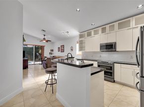 5305 NW 126th Dr, Coral Springs FL 33076