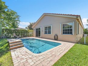 5305 NW 126th Dr, Coral Springs FL 33076
