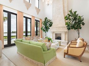 1520 Paslay Place, Manalapan FL 33462