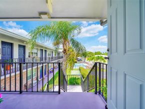 2701 Middle River Dr 11, Fort Lauderdale FL 33306