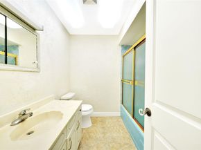 2701 Middle River Dr 11, Fort Lauderdale FL 33306