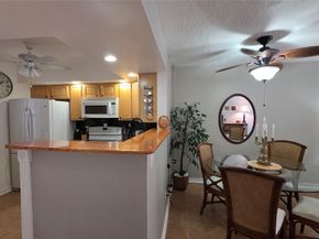 2801 Somerset Dr 211, Lauderdale Lakes FL 33311