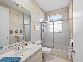 6441 Three Lakes Ln, Boynton Beach FL 33437