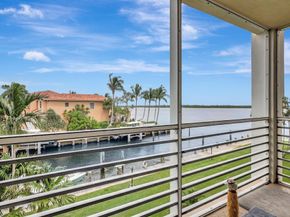 105 Paradise Harbour Boulevard 307, North Palm Beach FL 33408