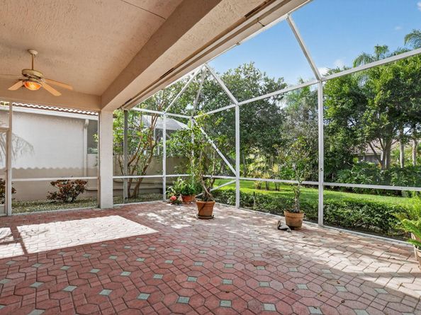 8813 Downing Street, Boynton Beach FL 33472