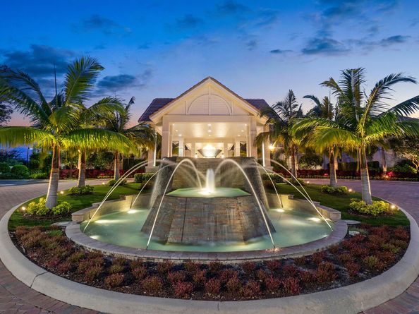 8813 Downing Street, Boynton Beach FL 33472