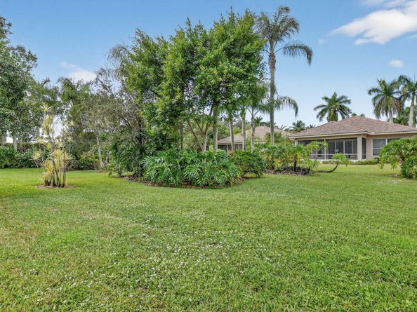 8813 Downing Street, Boynton Beach FL 33472