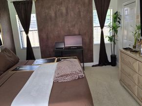 2499 NW 92nd Avenue, Coral Springs FL 33065