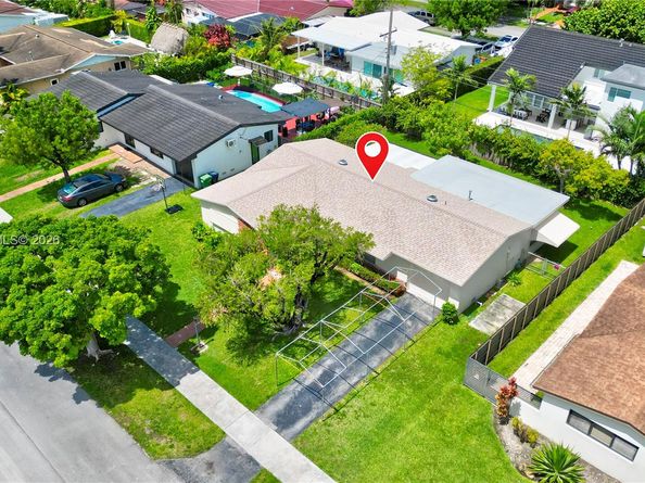 1730 SW 97th Place, Miami FL 33165