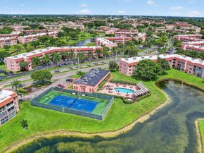 9660 Sunrise Lakes Boulevard 306, Sunrise FL 33322