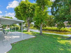 4915 NW 51st Avenue NW, Tamarac FL 33319