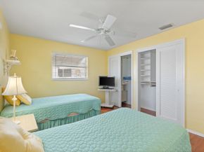 4915 NW 51st Avenue NW, Tamarac FL 33319