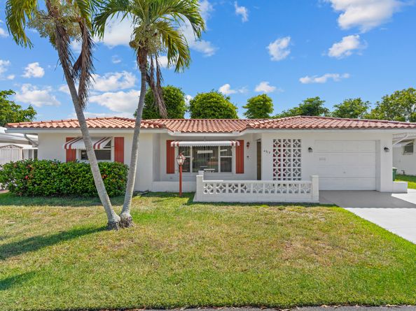 4915 NW 51st Avenue NW, Tamarac FL 33319