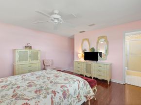 4915 NW 51st Avenue NW, Tamarac FL 33319