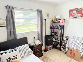 101 Berkley Road 101, Hollywood FL 33024