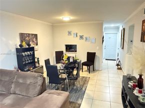 101 Berkley Road 101, Hollywood FL 33024