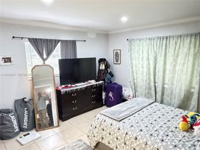 101 Berkley Road 101, Hollywood FL 33024