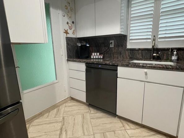 117 Lehane Terrace 210, North Palm Beach FL 33408