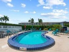 117 Lehane Terrace 210, North Palm Beach FL 33408