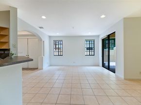 1695 Passion Vine Circle 221, Weston FL 33326