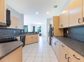 1695 Passion Vine Circle 221, Weston FL 33326