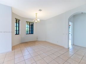 1695 Passion Vine Circle 221, Weston FL 33326