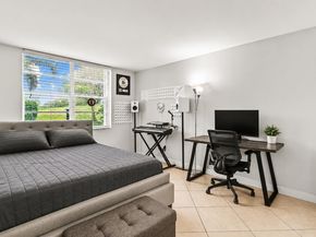 6400 NW 2nd Avenue 124, Boca Raton FL 33487