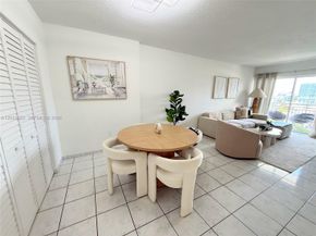 400 Kings Point Drive 928, Sunny Isles Beach FL 33160