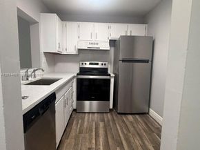 4147 NW 90th Avenue 102, Coral Springs FL 33065