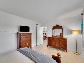 650 NW 80th Terrace 206, Margate FL 33063