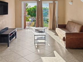 9417 SW 76th Street X36, Miami FL 33173