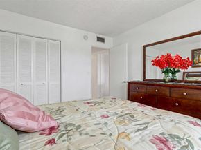 5300 Washington Street W414, Hollywood FL 33021
