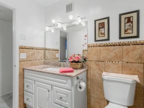 5300 Washington Street W414, Hollywood FL 33021
