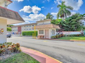5300 Washington Street W414, Hollywood FL 33021