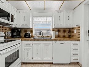 5300 Washington Street W414, Hollywood FL 33021