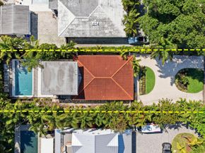 702 S Atlantic Drive, Lantana FL 33462