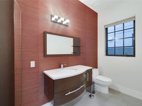 1404 SE 2nd Ct, Fort Lauderdale FL 33301