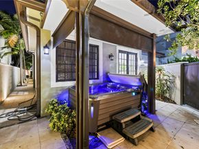 1404 SE 2nd Ct, Fort Lauderdale FL 33301