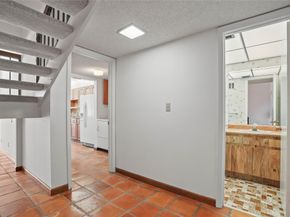 1111 Windward Dr, Pembroke Pines FL 33026