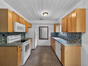 1802 Lauderdale Manor Dr, Fort Lauderdale FL 33311