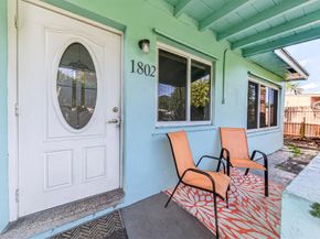 1802 Lauderdale Manor Dr, Fort Lauderdale FL 33311