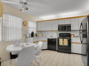 5881 Parkwalk Drive, Boynton Beach FL 33472