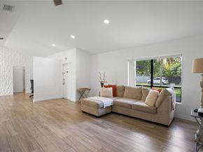 8211 SW 13th Ct, North Lauderdale FL 33068