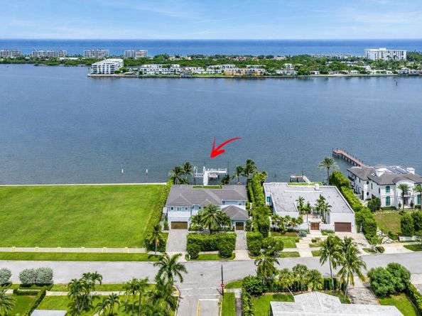 2100 Notre Dame Drive, Lake Worth Beach FL 33460