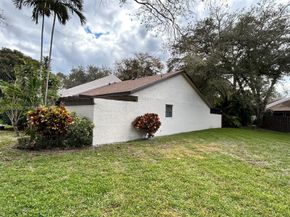 1540 NW 98th Terrace, Pembroke Pines FL 33024