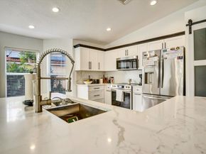 112 Cocoplum Circle, Royal Palm Beach FL 33411