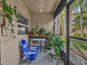 5314 NE 6 Avenue E20, Oakland Park FL 33334