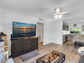 5314 NE 6 Avenue E20, Oakland Park FL 33334